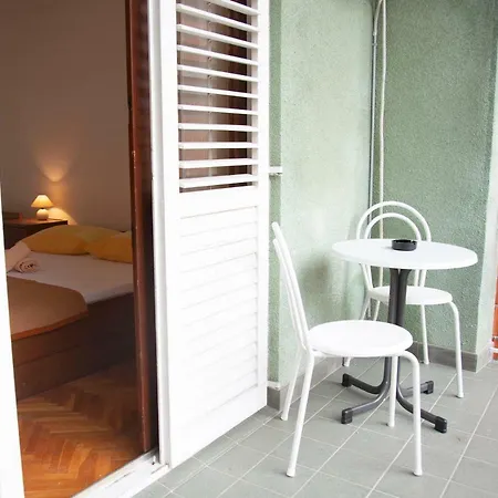 Jadranka Apartment *